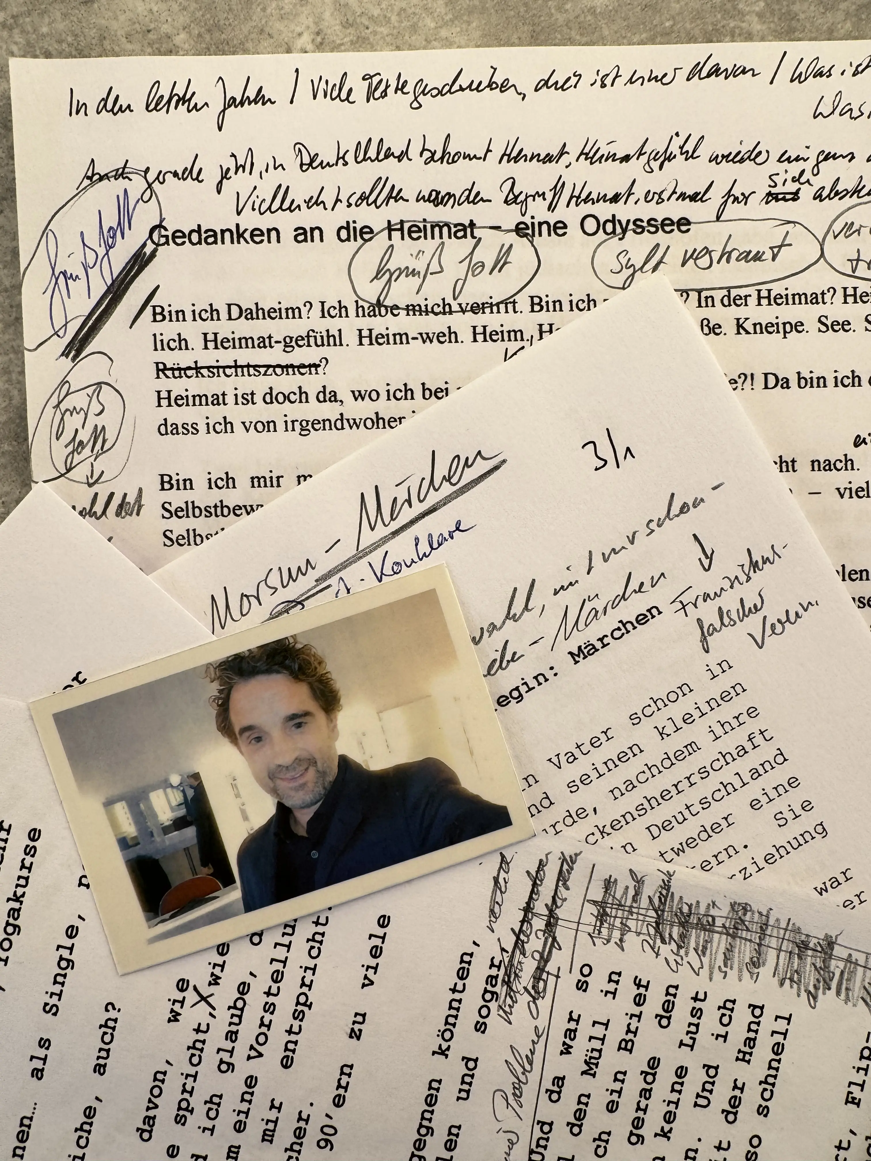 "Wnuk denkt laut und liest was vor" / "Besser wird's nicht" - die autobiographisch eingetunkte LeseShow (SOLO)