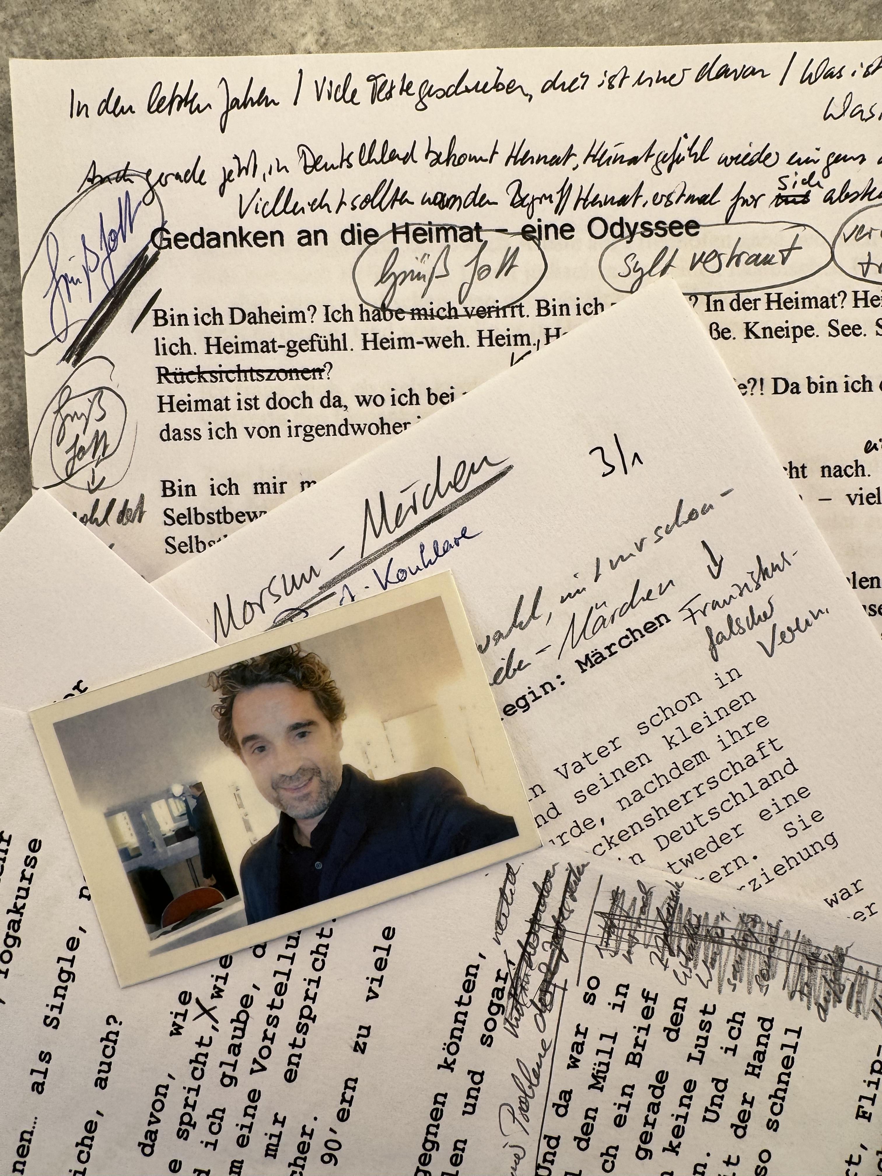 "Wnuk denkt laut und liest was vor" / "Besser wird's nicht" - die autobiographisch eingetunkte LeseShow (SOLO)